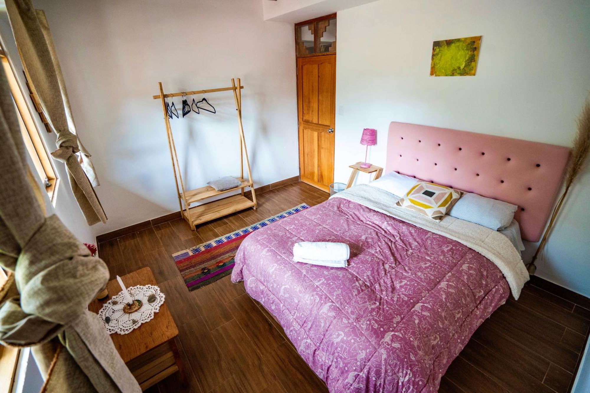 Blue Lotus Retreat Center Bed and Breakfast Pisac Buitenkant foto