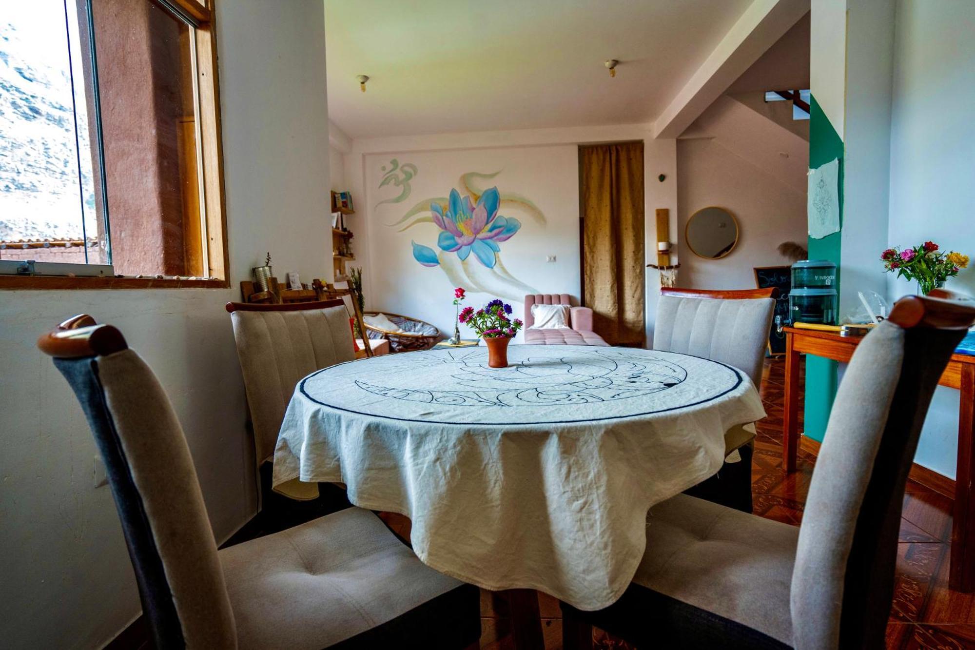 Blue Lotus Retreat Center Bed and Breakfast Pisac Buitenkant foto